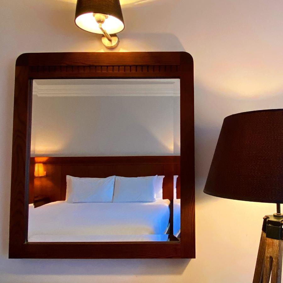 Schull Harbour Hotel & Leisure Centre Екстериор снимка